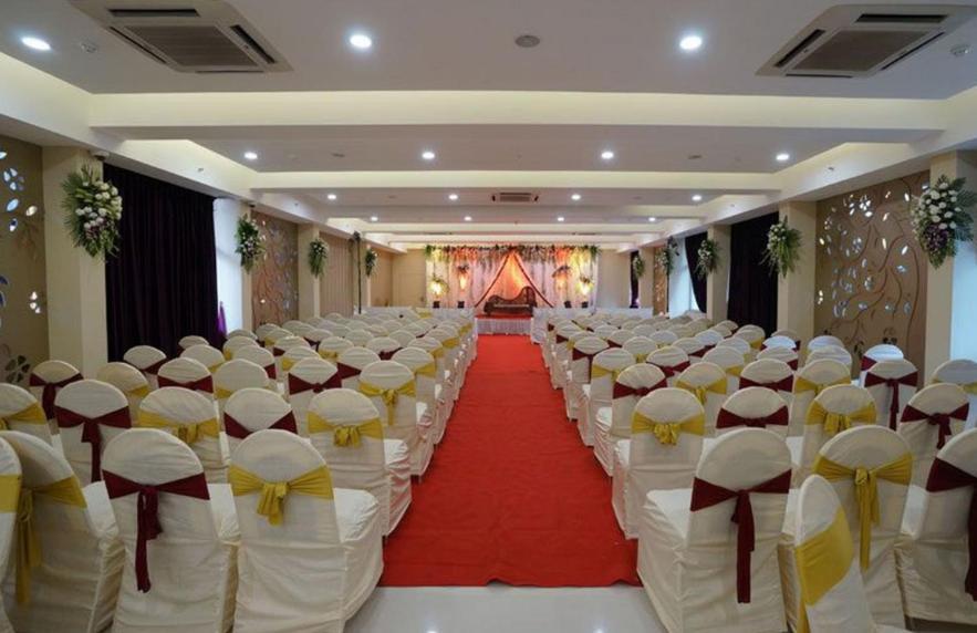 Hotel Atithi, Aurangabad Buitenkant foto